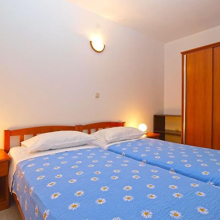 Apartment Elda 1455 Fazana Bagian luar foto