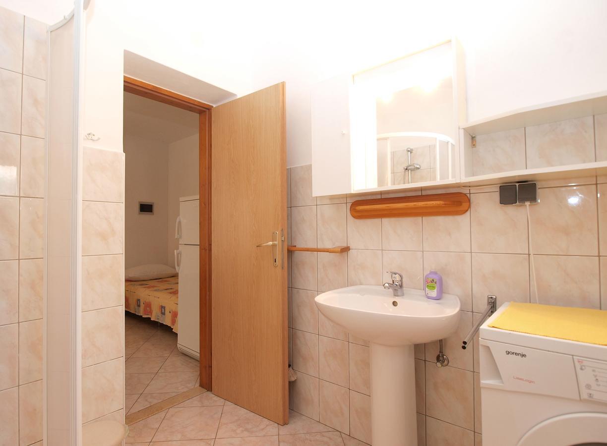 Apartment Elda 1455 Fazana Bagian luar foto