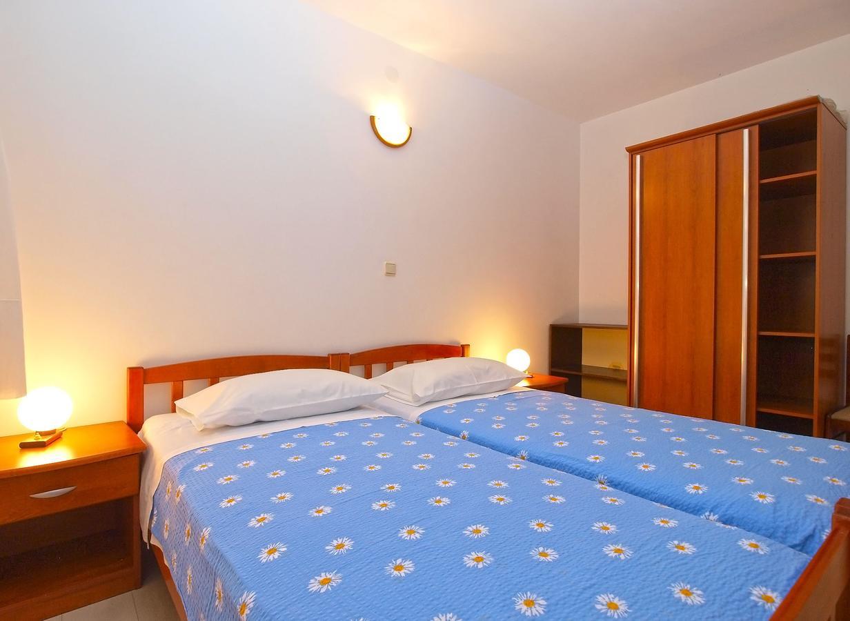 Apartment Elda 1455 Fazana Bagian luar foto