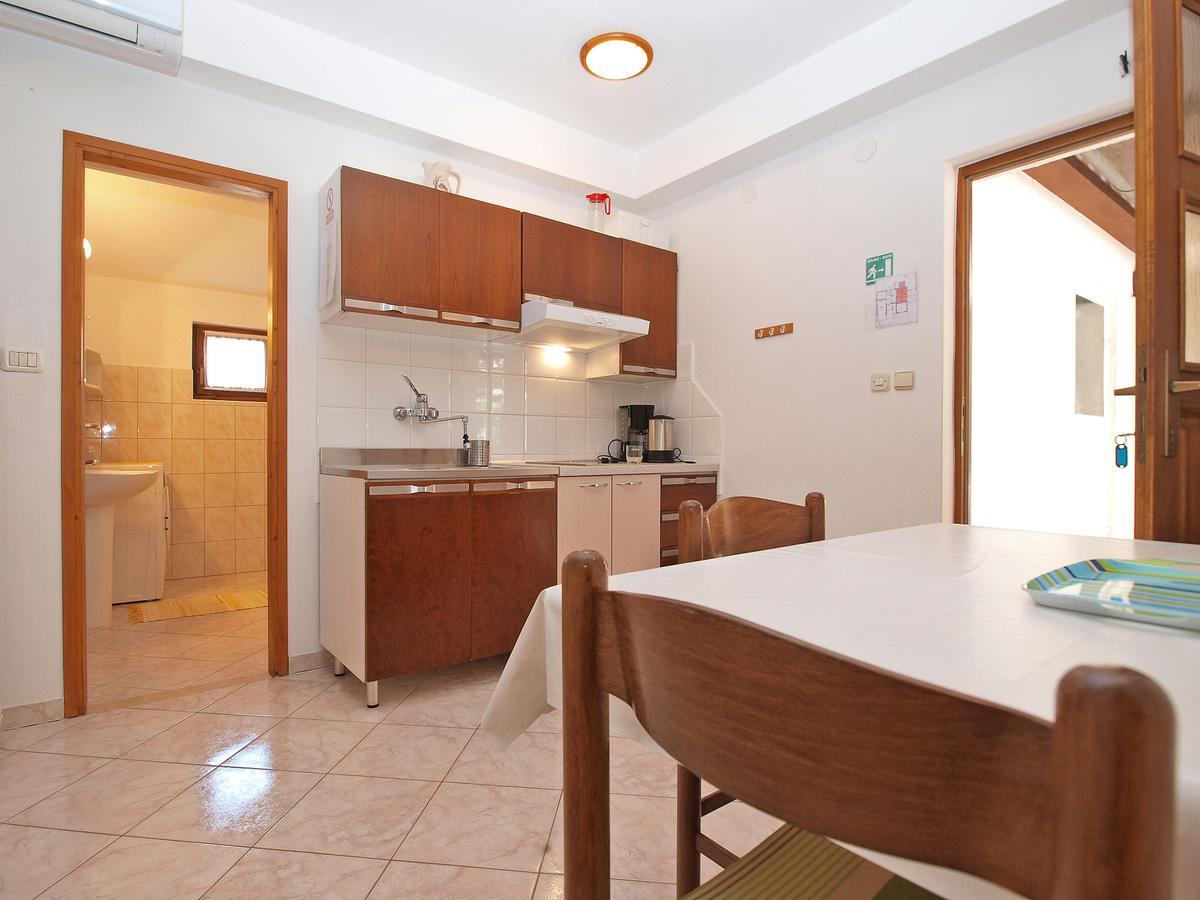 Apartment Elda 1455 Fazana Bagian luar foto