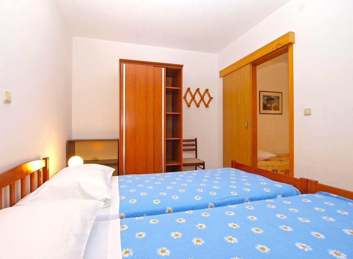 Apartment Elda 1455 Fazana Bagian luar foto